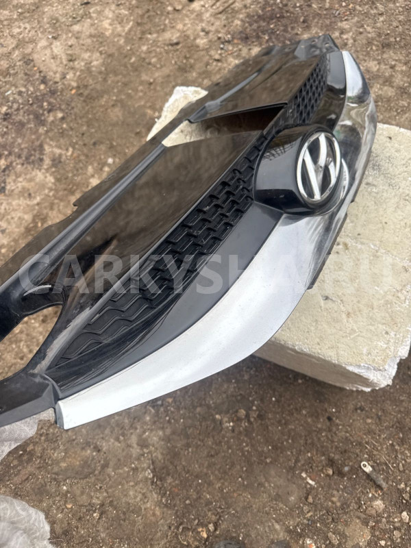 Hyundai ix35 решетка радиатора 86351-2Y000 оригин Hyundai ix35 оригинальный номер 863512y000