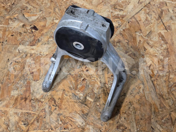 Подушка двигателя задняя Honda Elysion RR1 K24A Honda Elysion оригинальный номер 50810-SJK-000