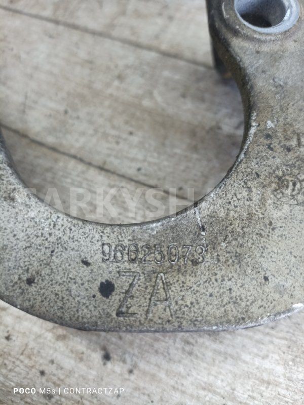 Кронштейн трансмиссии Chevrolet Captiva I (2006—2011) Chevrolet Captiva оригинальный номер 96625073