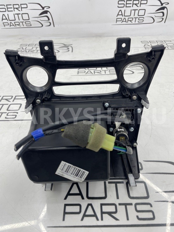 Центральная консоль Ssang Yong Actyon 2 C200 Ssang Yong Actyon 