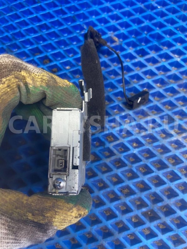 Усилитель антенны Nissan Teana J32 (2008—2011) Nissan Teana оригинальный номер EP2165EA