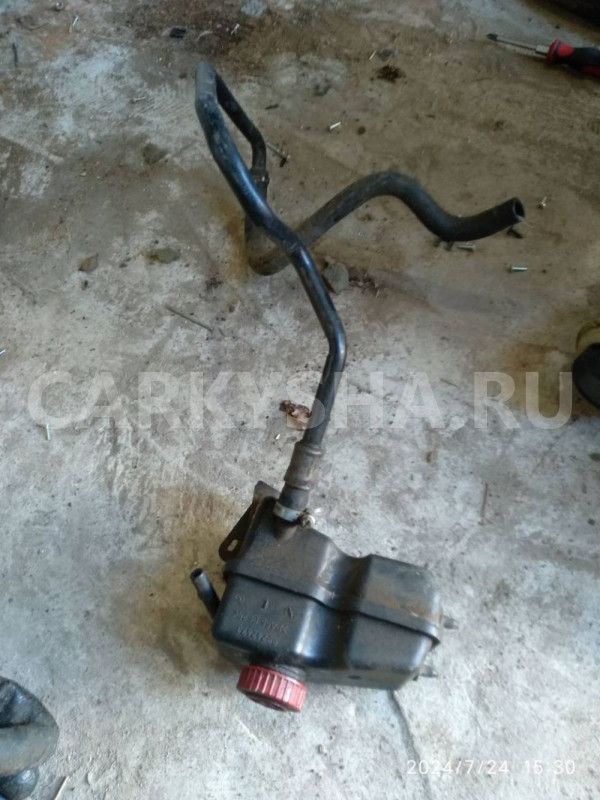Бачок ГУР Peugeot 406 I (1995—2003) Peugeot 406 оригинальный номер 96242473