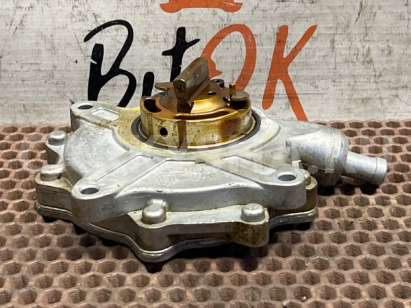 Вакуумный насос BMW X1 