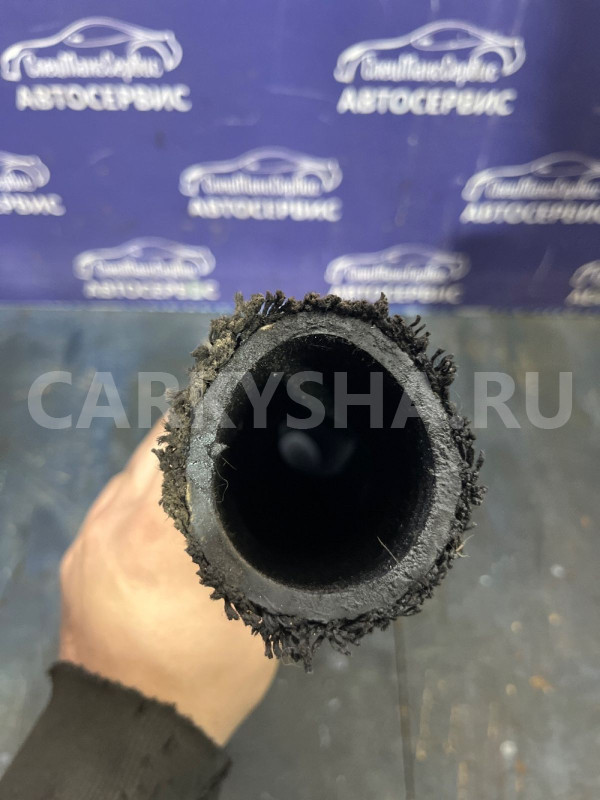 Патрубок интеркулера SsangYong Kyron D20DT Ssang Yong Kyron оригинальный номер 2374109060