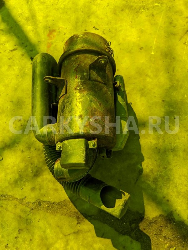 Корпус воздушного фильтра Mitsubishi Delica 