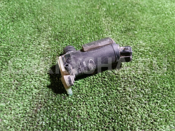 Насос омывателя Ford Focus оригинальный номер 93BB17K624BA