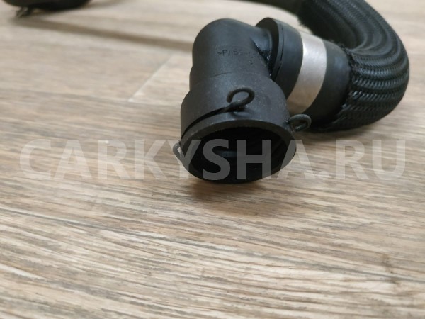 Патрубок расширительного бачка Land Rover Freelander оригинальный номер LR006067