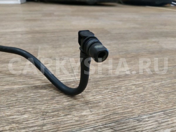 Шланг системы охлаждения Chevrolet Orlando оригинальный номер 55561763