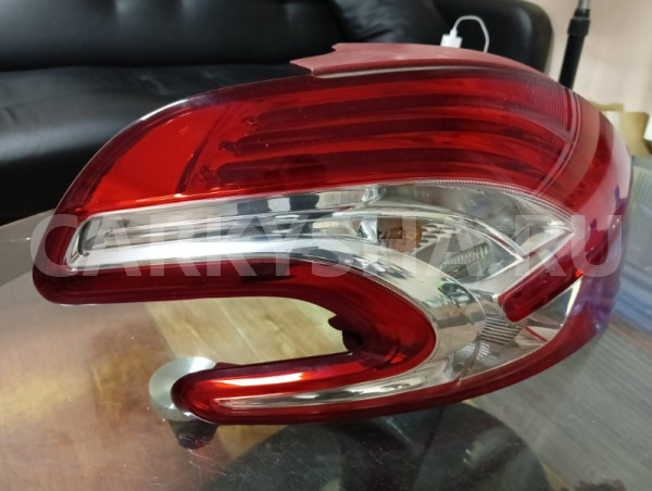 Фонарь Peugeot 208 2012-2015 96726228280, левый Peugeot 208 