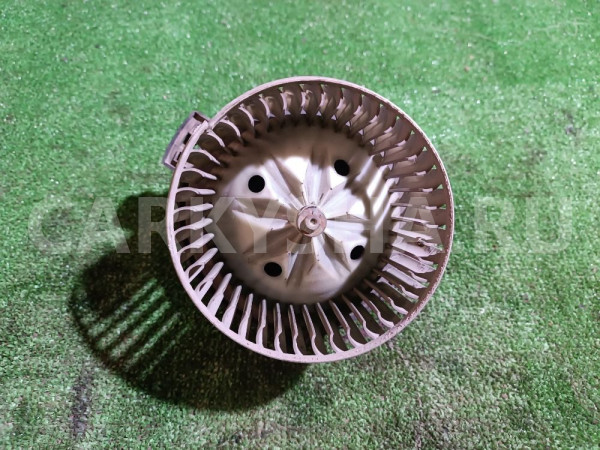 Моторчик отопителя Geely MK Cross оригинальный номер 1205160148