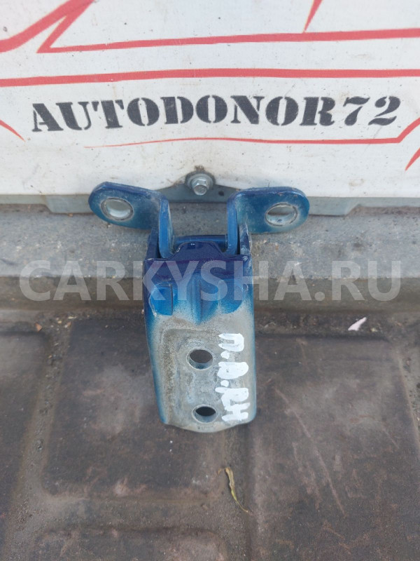 Петля правой передней двери верхня  Hyundai Getz Hyundai Getz оригинальный номер 793201C000