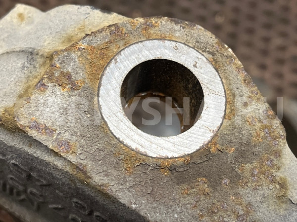 Кулак поворотный Mini Clubman оригинальный номер 31 21 6 779 795, 31 21 6 779 795, 31216779795, 6779795, 31 21 6 772 671, 31216772671, 6772671