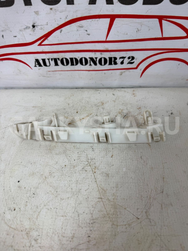 Кронштейн бампера п лев Mitsubishi Outlander 3 GF Mitsubishi i оригинальный номер 6400F879