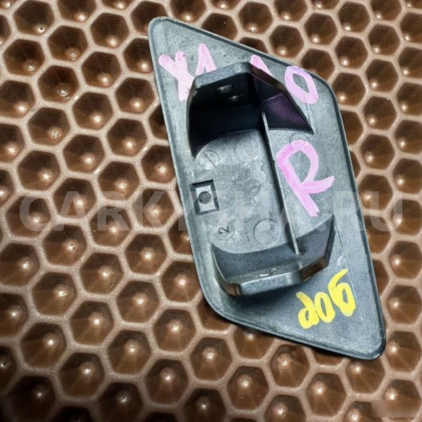 Крышка омывателя фар BMW X1 