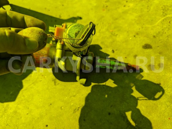 Замок зажигания Mitsubishi Mirage 