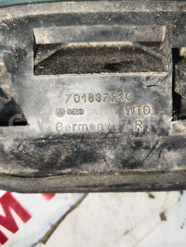 Ручка двери передняя левая Volkswagen Transporter Volkswagen Transporter оригинальный номер 701837210