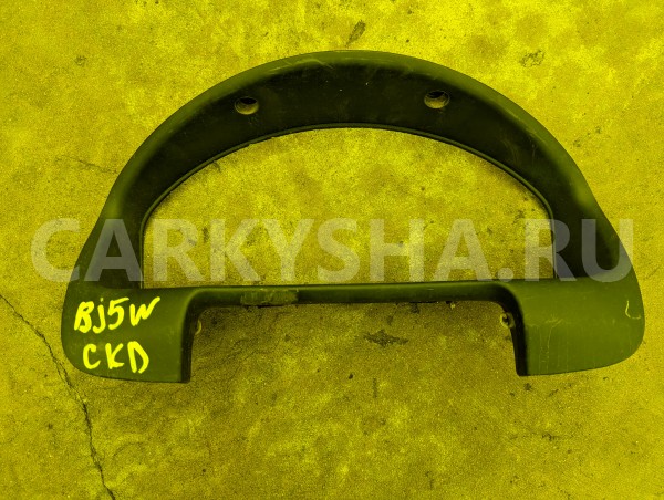 Консоль спидометра Mazda Familia 