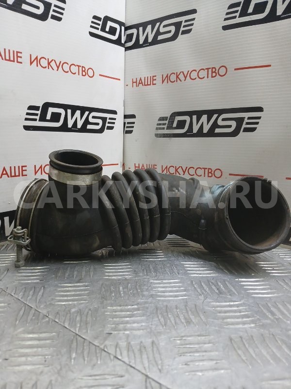 Патрубок воздушного фильтра Mitsubishi Outlander 