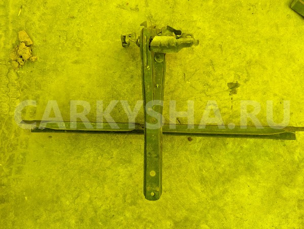 Планка телевизора Toyota Land Cruiser 