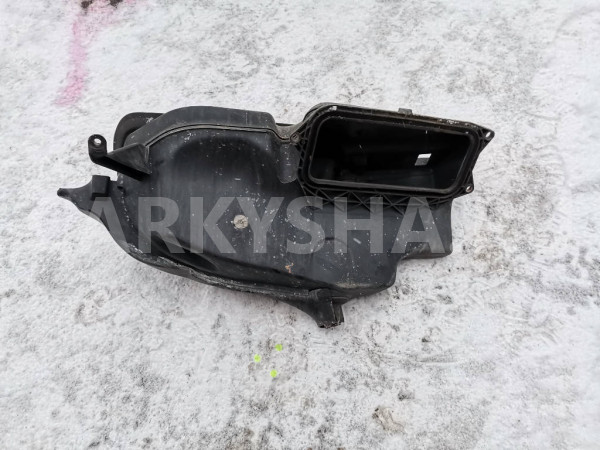 Воздухозаборник печки Mercedes S W221 Mercedes-Benz S-klasse оригинальный номер A2218300844