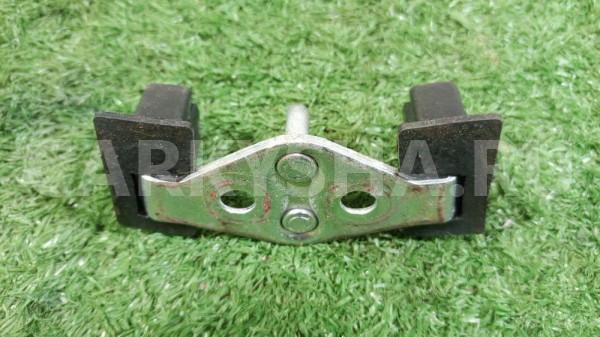 Ответная часть замка багажника Kia Soul II (2013—2016) Kia Soul оригинальный номер 812102S001