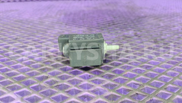 Клапан заслонок коллектора Volkswagen Touareg 1 Audi 200 оригинальный номер 077906283c