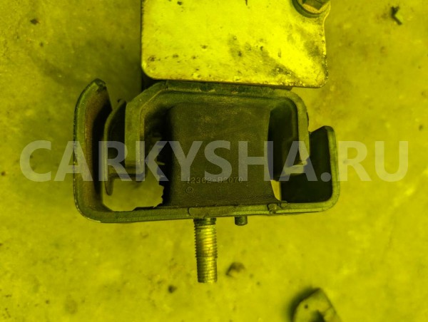 Подушка двигателя Subaru Sambar 