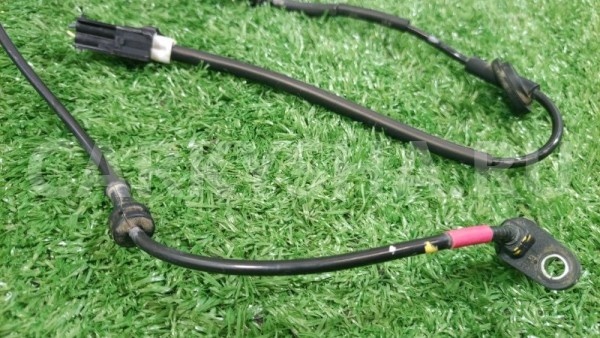 Датчик ABS задний правый Hyundai Elantra 2011 Hyundai Elantra 