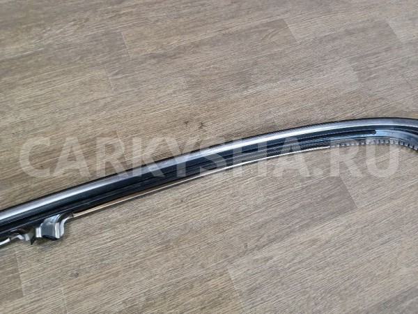 Молдинг крыши левый Mitsubishi Diamante 