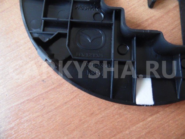 Консоль КПП Mazda CX-7 I (2006—2009) Mazda 2 оригинальный номер EG2164350