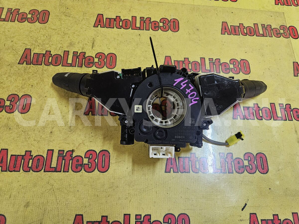 Переключатель подрулевой Nissan X-Trail оригинальный номер 47945JD00A