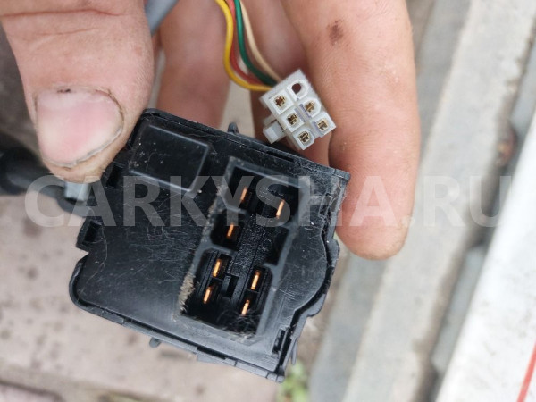Переключатель поворотов  ЗАЗ Vida Daewoo Matiz оригинальный номер 96314332