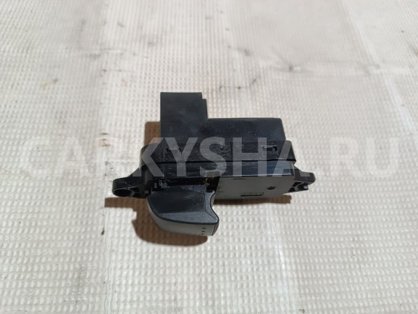 Кнопка стеклоподъемника переднего правого Mazda 6 оригинальный номер GP9G66380