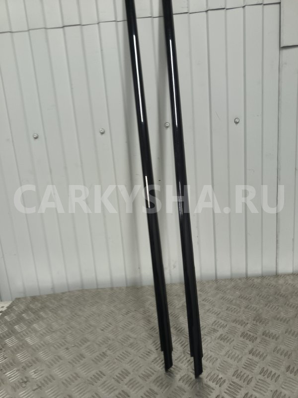 Молдинг двери Porsche Cayenne 7P0837478E, передний правый Porsche Cayenne 