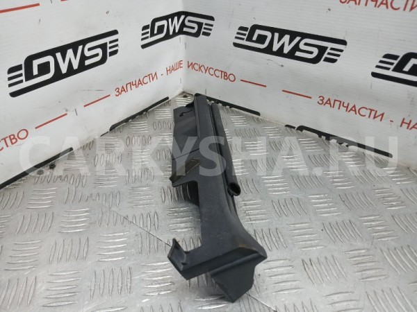 Накладка на крыло Toyota Avensis 