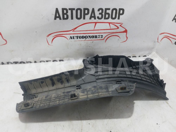 Накладка порога задняя правая Hyundai I30 FD Hyundai i30 оригинальный номер 858852R000WK