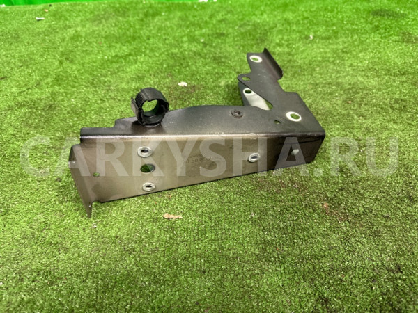 Кронштейн крыла Porsche panamera 2009-2013 97050435604 970 Porsche Panamera 