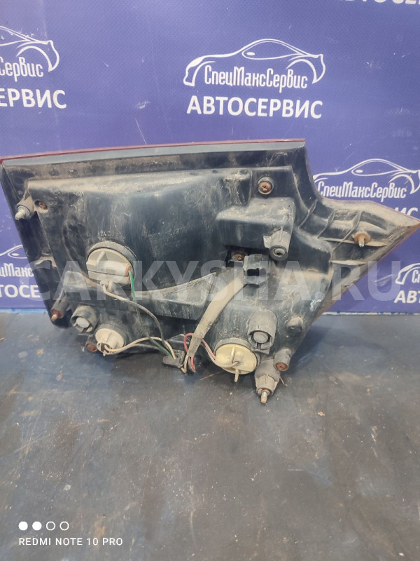 Задний внутренний фонарь правый Ssang Yong Kyron 2 Ssang Yong Kyron оригинальный номер 8360409150