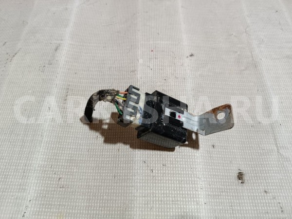 Реле стеклоочистителей Hyundai Coupe 