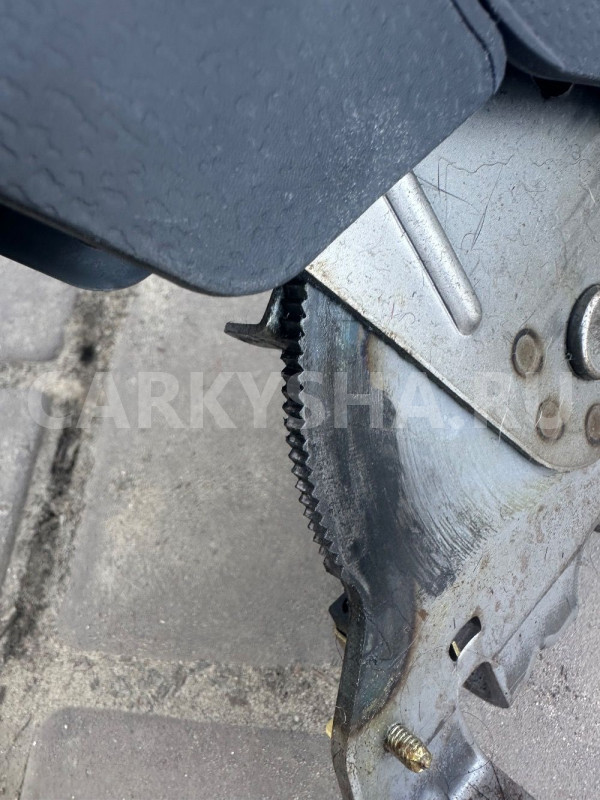 Ручник Hyundai Getz Hyundai Getz оригинальный номер 597101C070WK