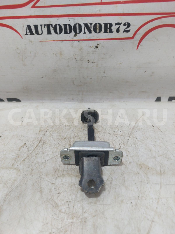 Ограничитель задней правой двери Chevrolet Spark M Chevrolet Spark оригинальный номер 94572162