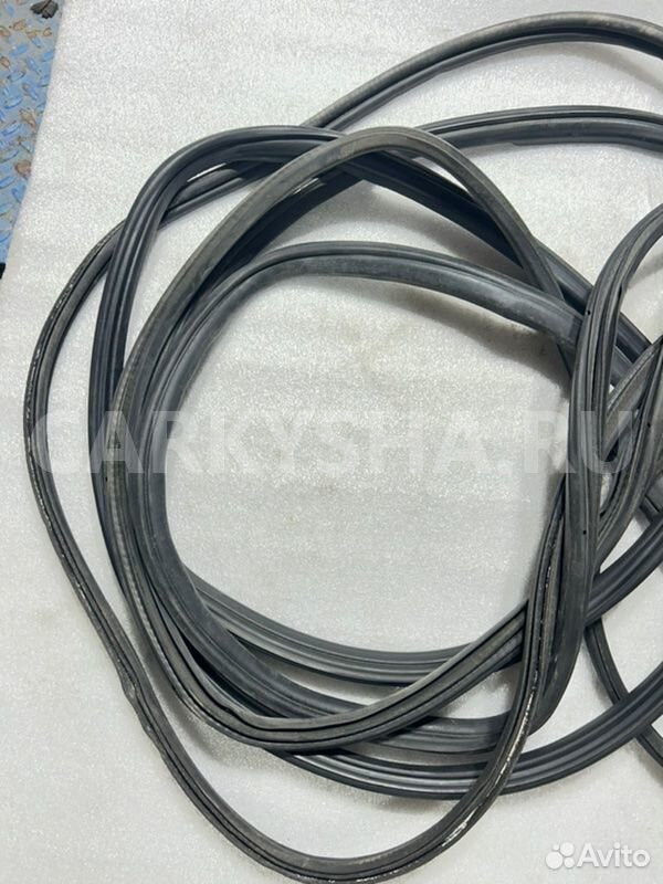 Уплотнитель двери комплект BMW X3 E83 N52B30AF BMW X3 оригинальный номер 51 72 3 451 665