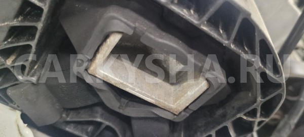 Подушка двигателя Nissan Almera 2015 113753301R G15 K4M Nissan Almera 