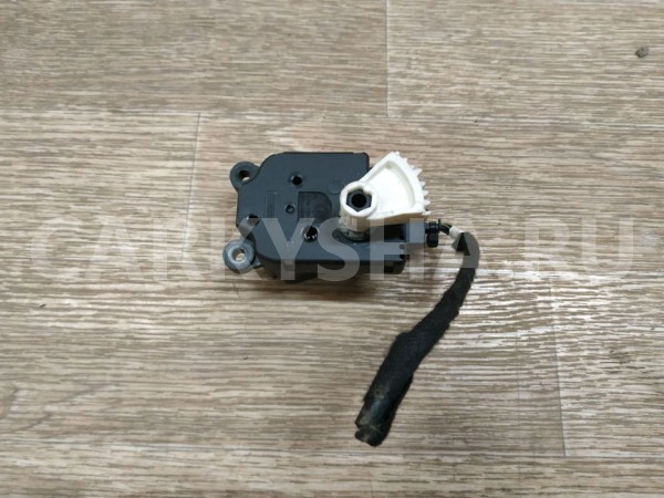 Моторчик заслонки отопителя Ford Mondeo 