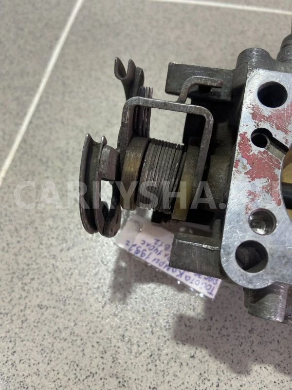 Заслонка дроссельная TOYOTA CAMRY 4S-FE SV32 Toyota Camry 