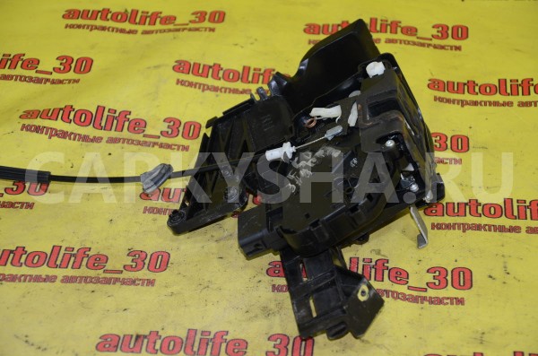 Замок двери задней правой Ford Focus 