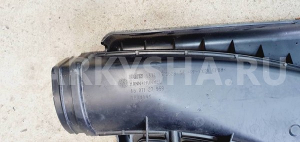 Воздухозаборник  BMW E87 BMW 1er 
