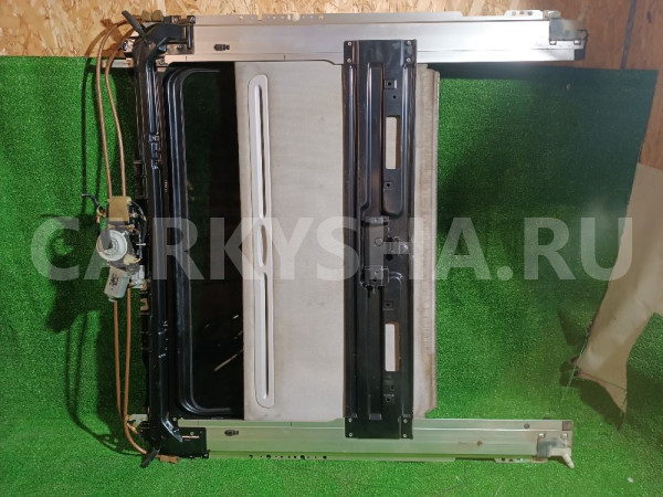 Люк Mazda 2 оригинальный номер GJ6R69810