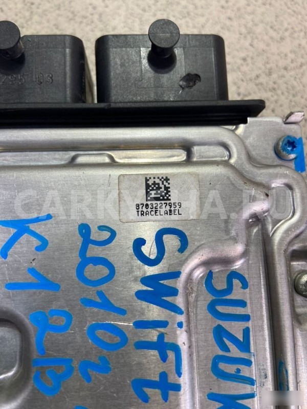 Блок управления двигателем(Эбу) Suzuki Swift K12B Suzuki Swift оригинальный номер 0261S05712