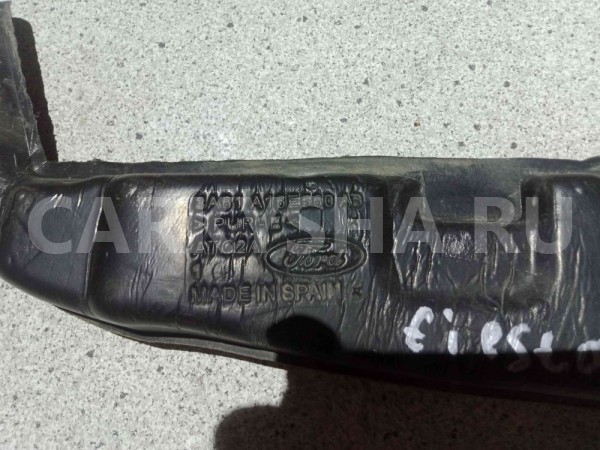 Пыльник крыла Ford Fiesta Mk6 рестайлинг (2012—2019) Ford Fiesta оригинальный номер 8a61a16e560ab